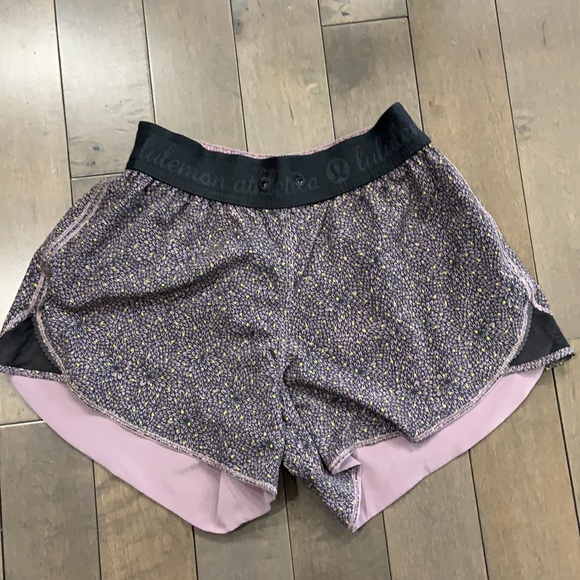 Lululemon Go the Distance Short, Dottie Mum - Picture 4 of 9